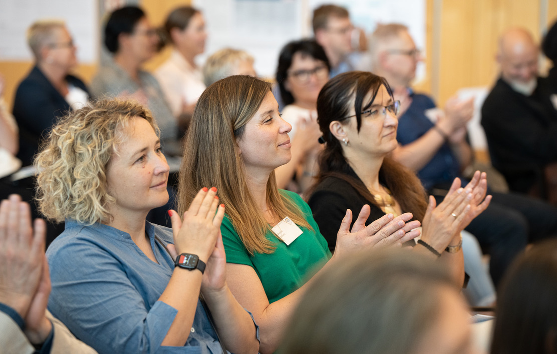 0D7302A4-4832-445C-BCEE-DAFD42DE1BC3_1_105_c