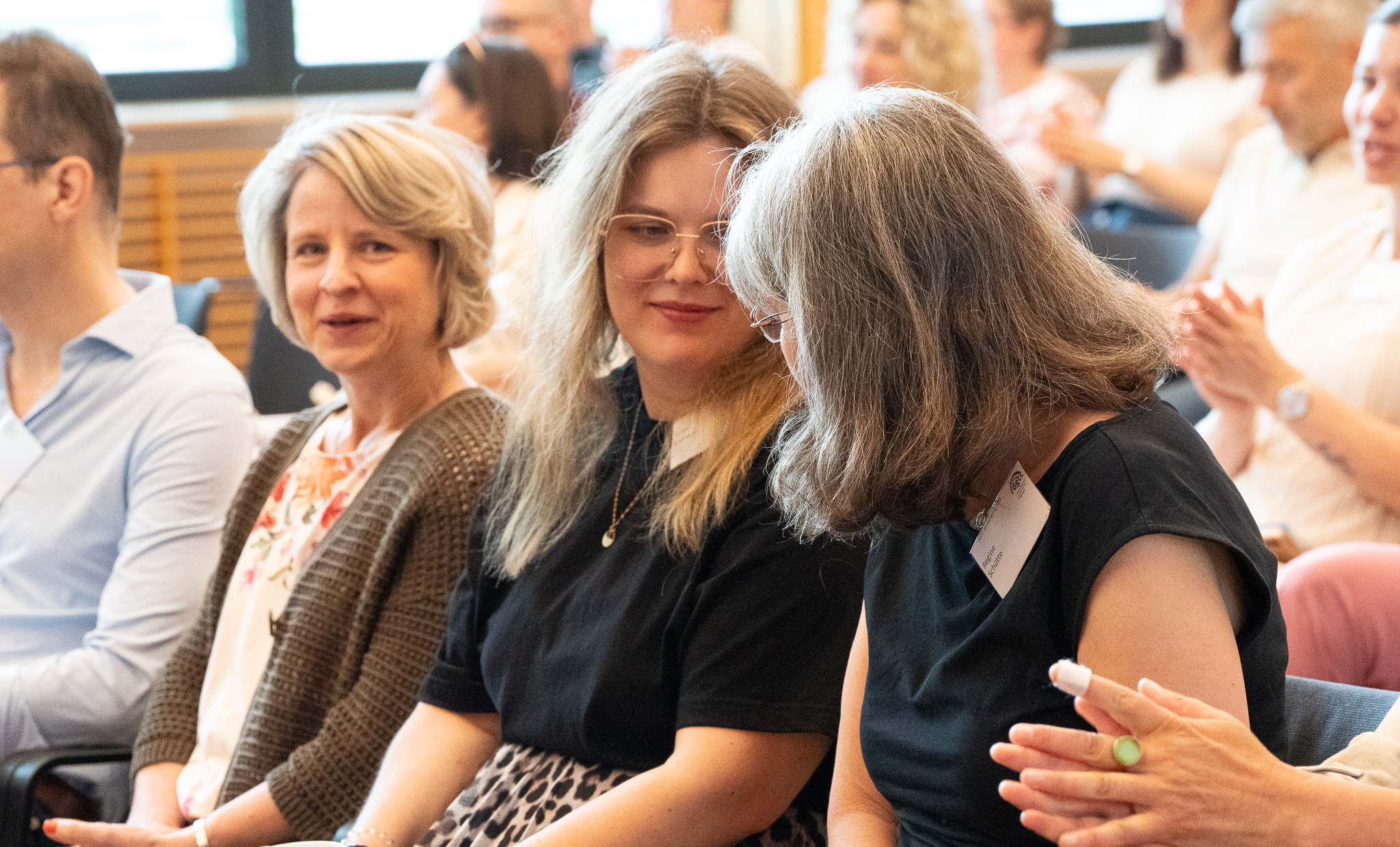 98D0BAEC-8B9E-46E5-B120-381829B3DAA5